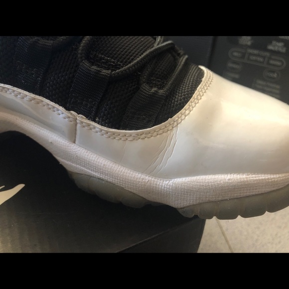 Jordan retro low top 11’s (Cow) - Picture 5 of 7